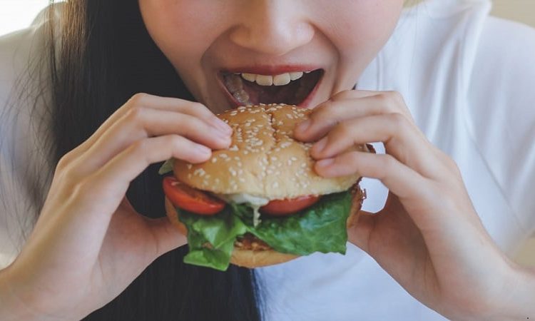  What to Eat After Tooth Extraction?