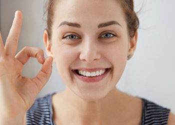keep your teeth white after a treatment
