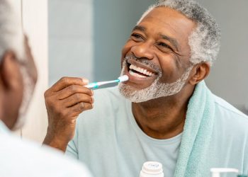 Dental Implants Aftercare: Top Tips for Fast Recovery